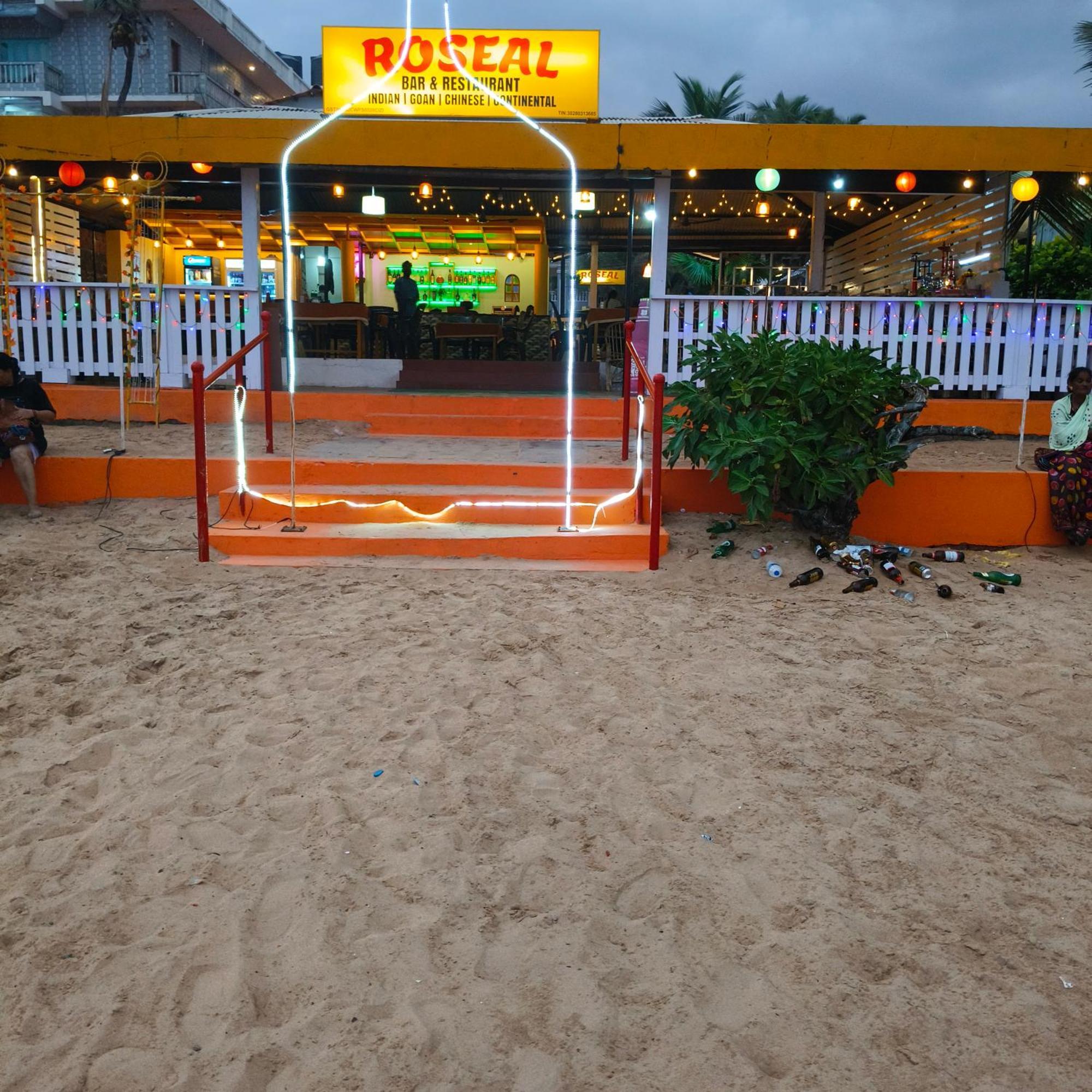 Roseal Beach Front Baga Exteriör bild